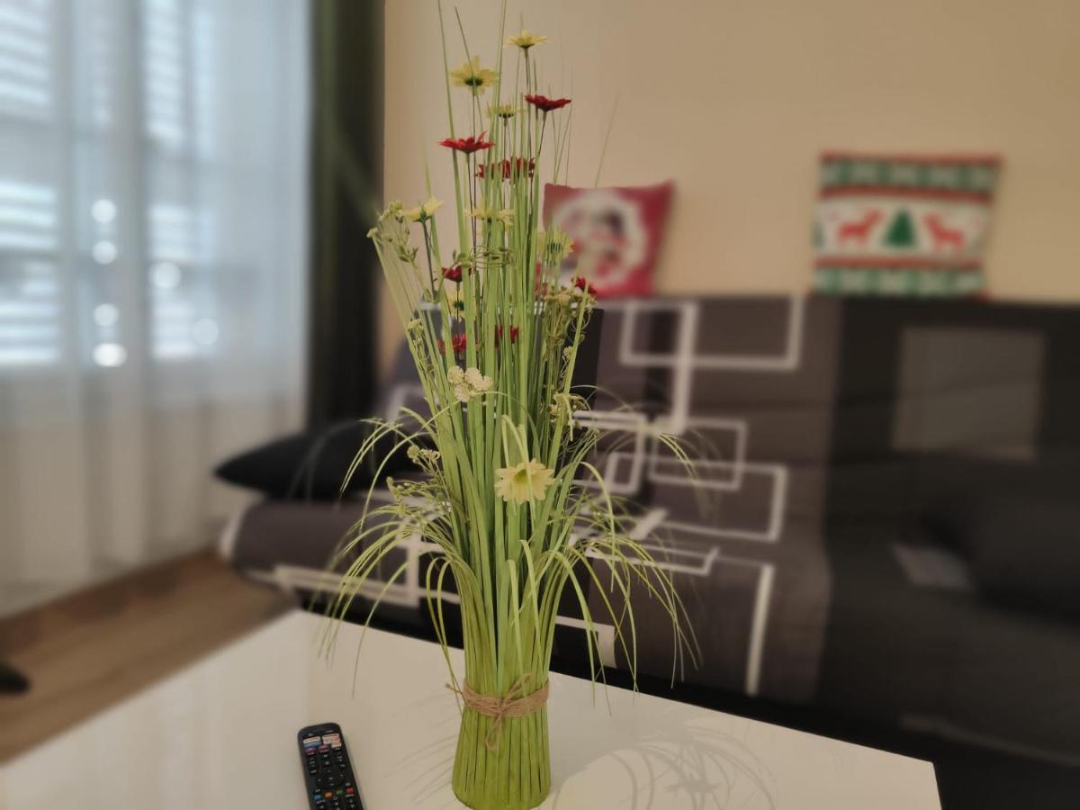 Appartement En Residence Gisors Eksteriør billede