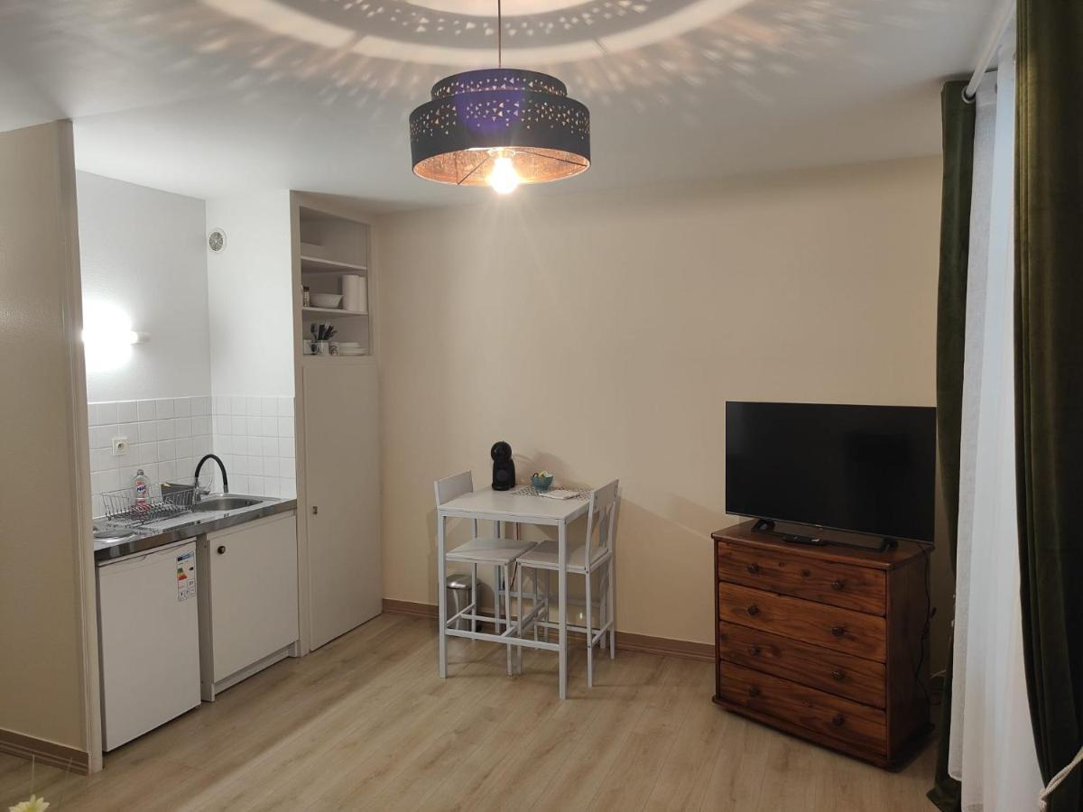 Appartement En Residence Gisors Eksteriør billede