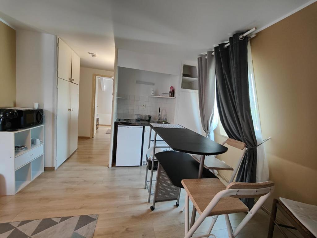 Appartement En Residence Gisors Eksteriør billede